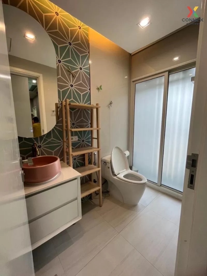 เช่าคอนโด  เดอะ รูม สุขุมวิท 21 BTS-อโศก คลองเตยเหนือ เขต วัฒนา ก