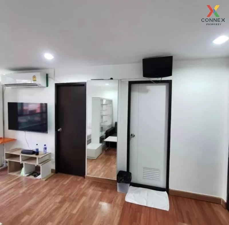 FOR RENT condo , The Kris Ratchada 17 , MRT-Sutthisan , Din Daeng FOR RENT condo , The Kris Ratchada 17 , MRT-Sutthisan , Din Daeng 3