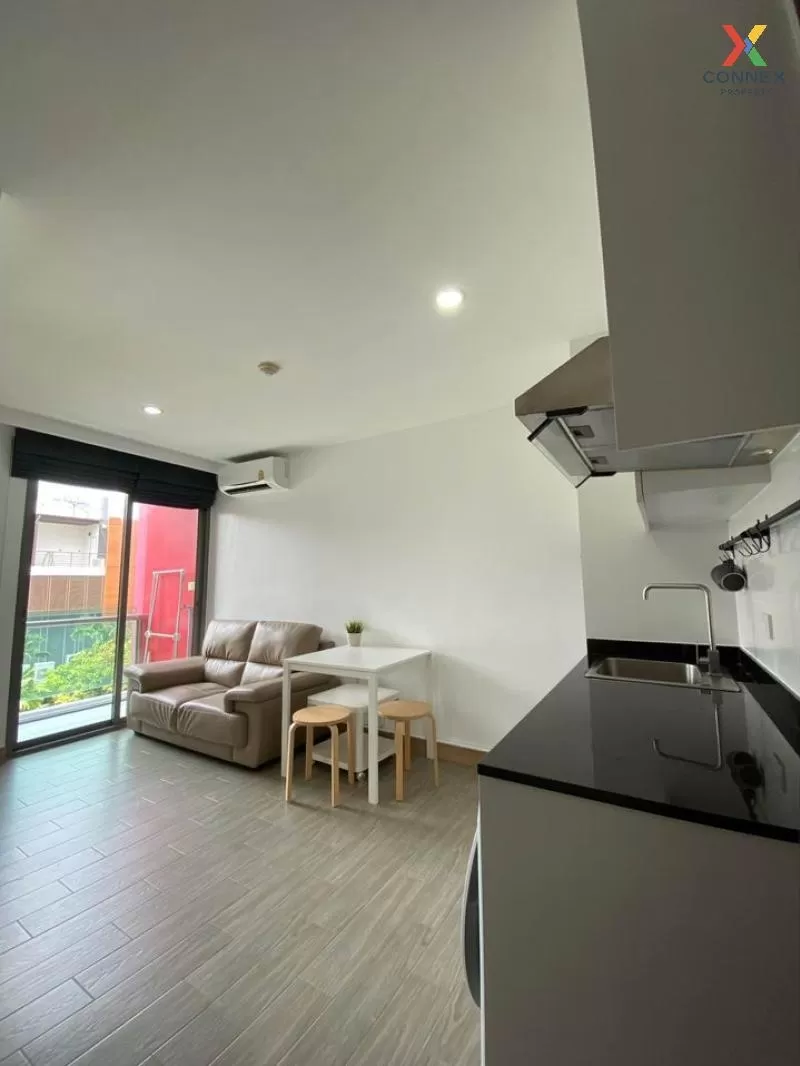 FOR RENT condo , Click Condo Sukhumvit 65 , BTS-Ekkamai , Phra Kh