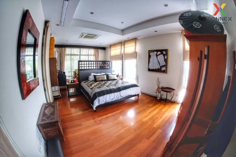 FOR RENT detached house , Baan Sansiri Sukhumvit 67 , BTS-Phra Kh