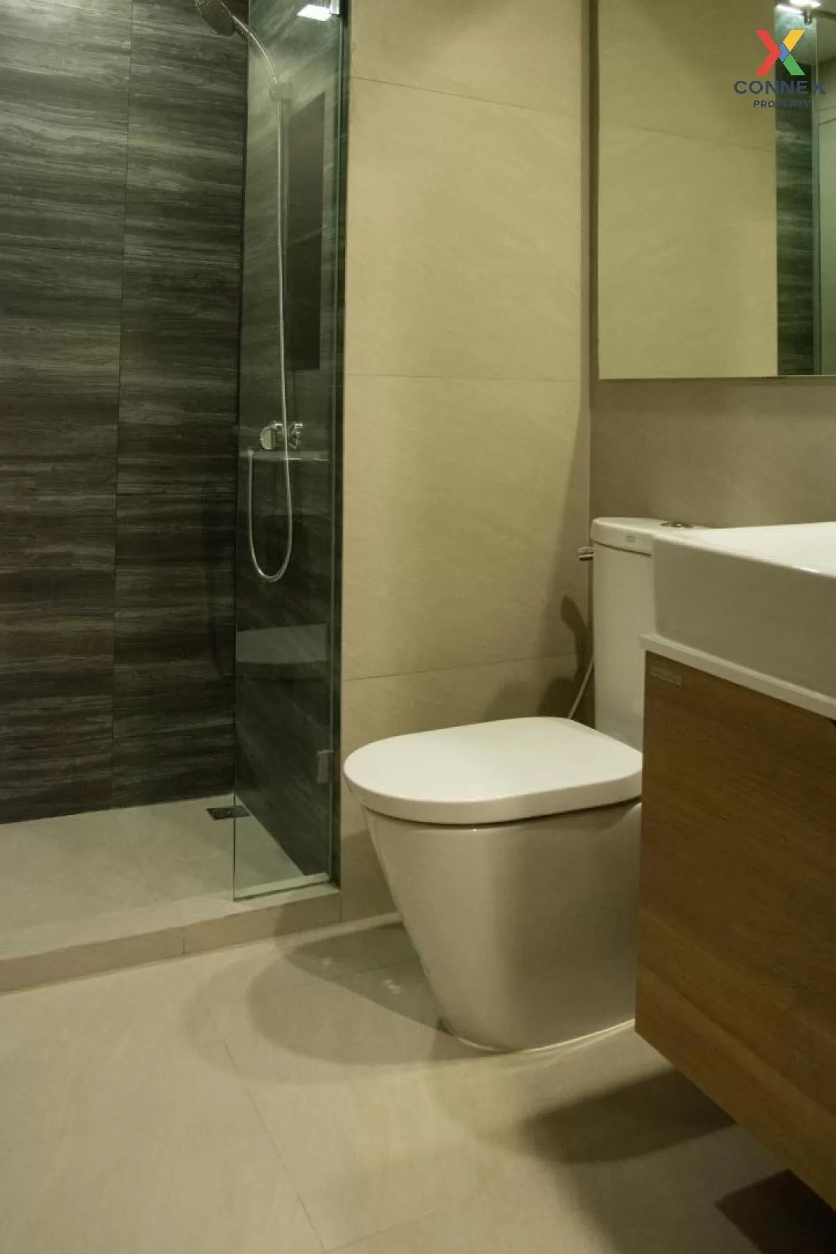 FOR RENT condo , Maestro 02 Ruamrudee , BTS-Phloen Chit , Lumpini