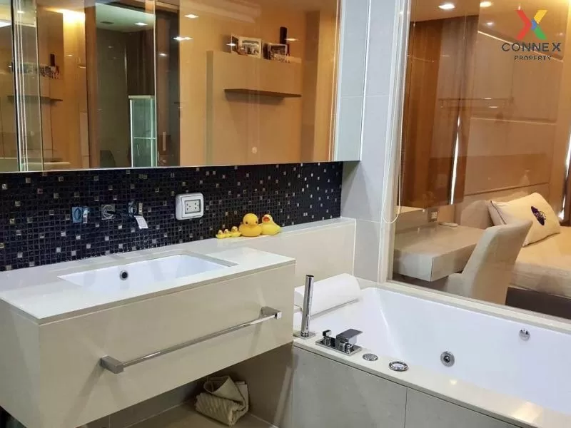 FOR RENT condo , The Address Sathorn , BTS-Saint Louis , Silom , 