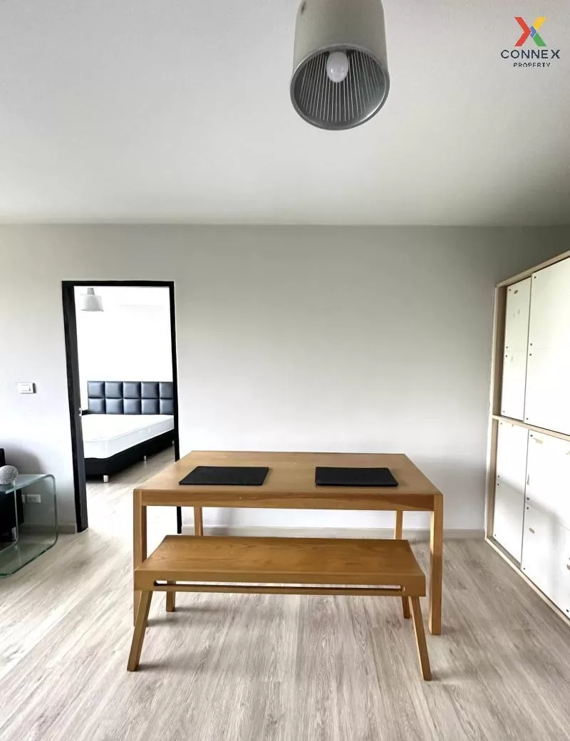 FOR RENT condo , Sathorn Plus by the Garden , MRT-Khlong Toei , C