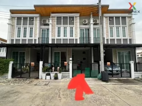 Townhome for sale, Golden Town, Ramintra-Wongwaen, new condition, ready to move in.