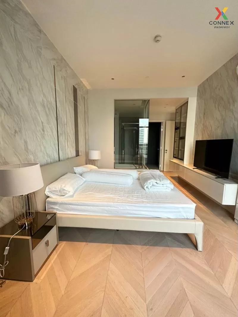 FOR RENT condo , Four Seasons Private Residences , Yannawa , Sa T 4