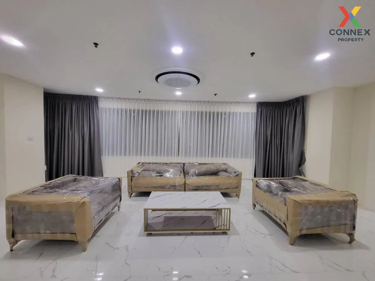 FOR RENT condo , Moon Tower , BTS-Thong Lo , Khlong Toei Nuea , W 2