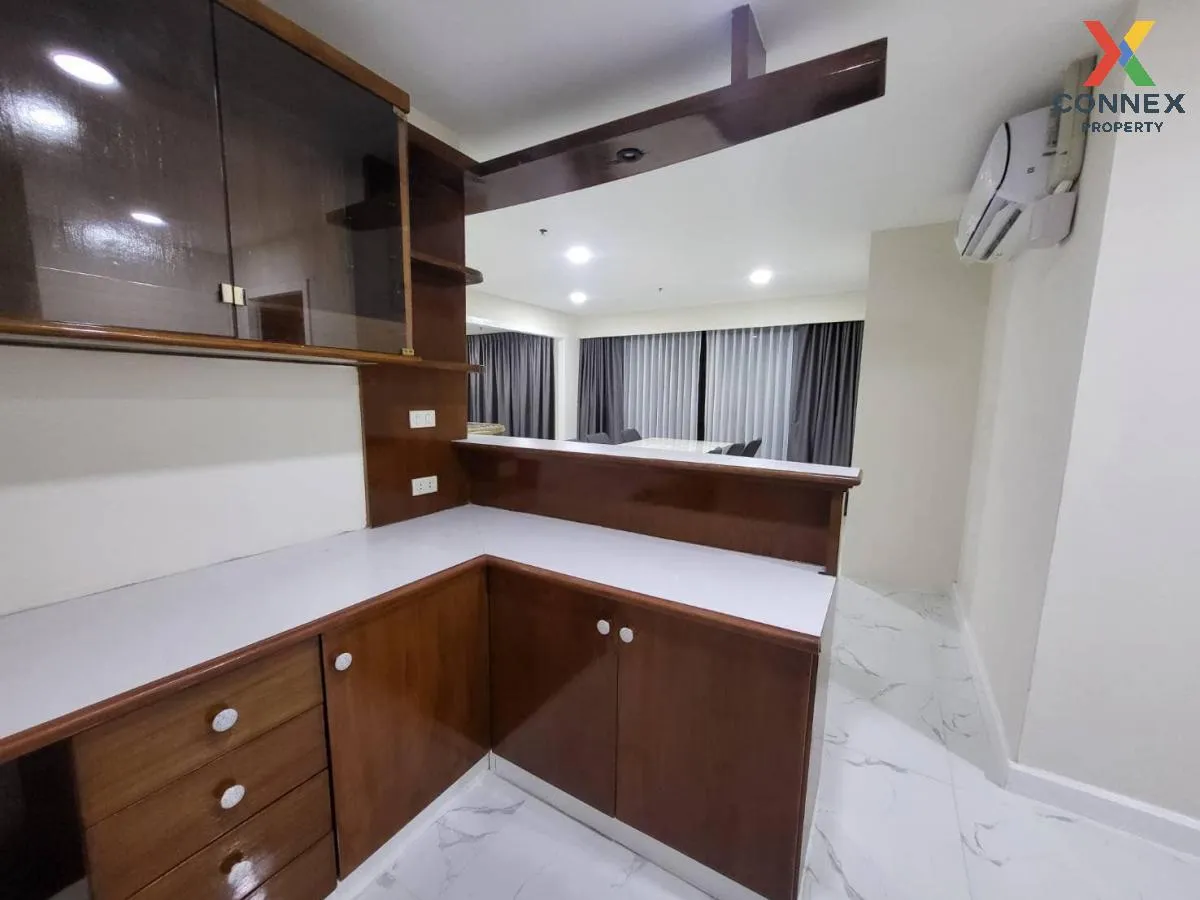 FOR RENT condo , Moon Tower , BTS-Thong Lo , Khlong Toei Nuea , W