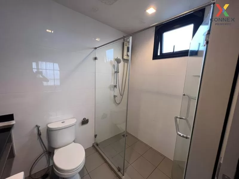 FOR RENT condo , Chapter One Midtown Ladprao 24 , corner unit , B