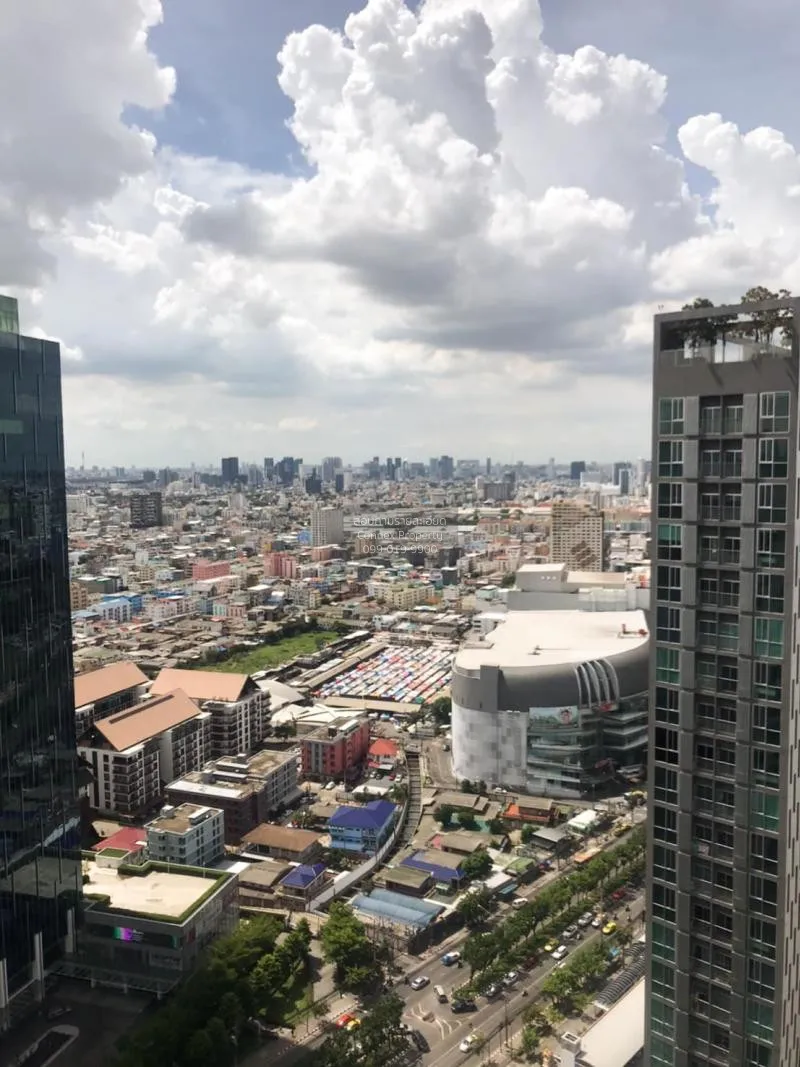 FOR RENT condo , Noble Revolve Ratchada 2 , high floor , MRT-Thai