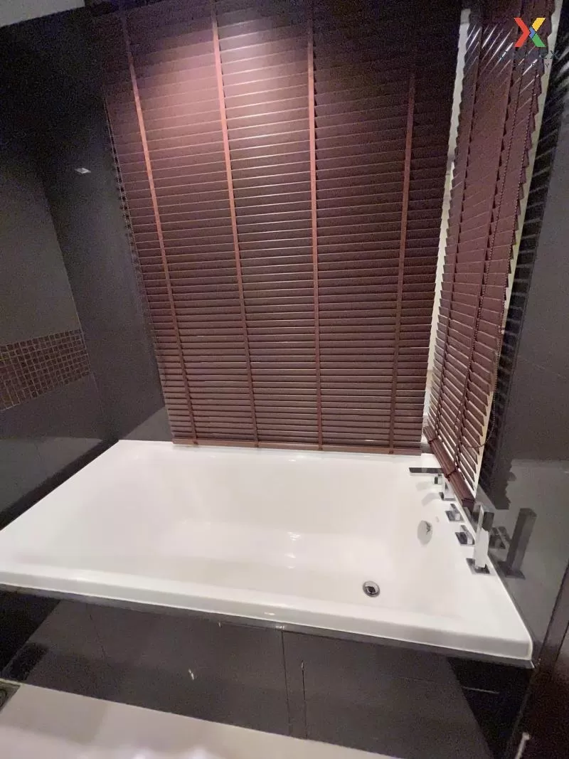 FOR SALE condo , Rhythm Sathorn , BTS-Saphan Taksin , Thungmahame FOR SALE condo , Rhythm Sathorn , BTS-Saphan Taksin , Thungmahame