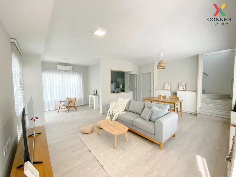 FOR RENT detached house , anya Bangna-Ramkhamhaeng 2 , Dok Mai ,  3