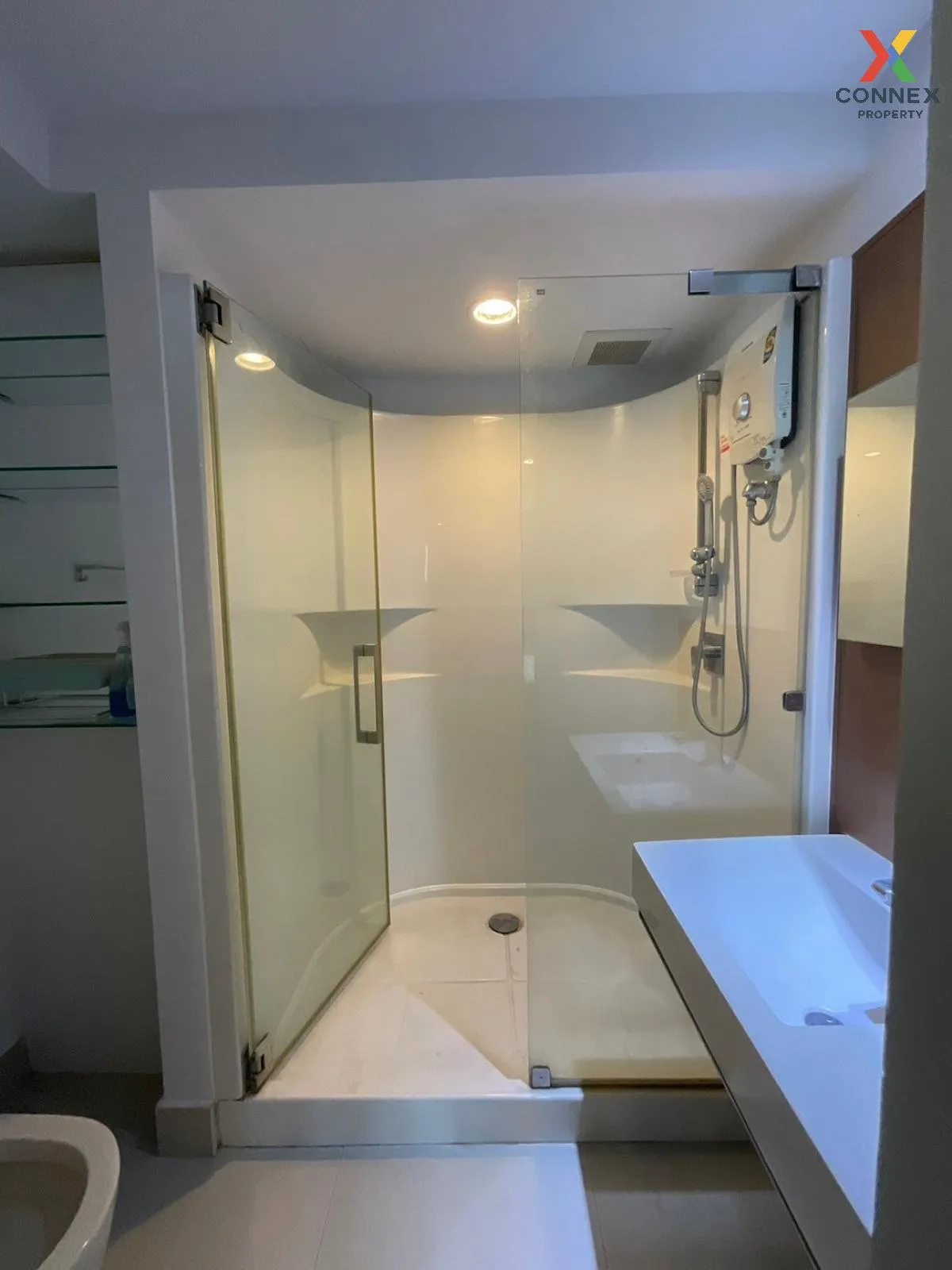 FOR RENT condo , The Bangkok Sathorn - Taksin , BTS-Krung Thon Bu