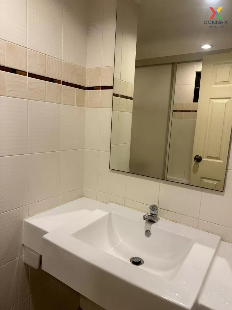 เช่าคอนโด  ลุมพินี เพลส รัชดา - ท่าพระ BTS-ตลาดพลู บุคคโล เขต ธนบ