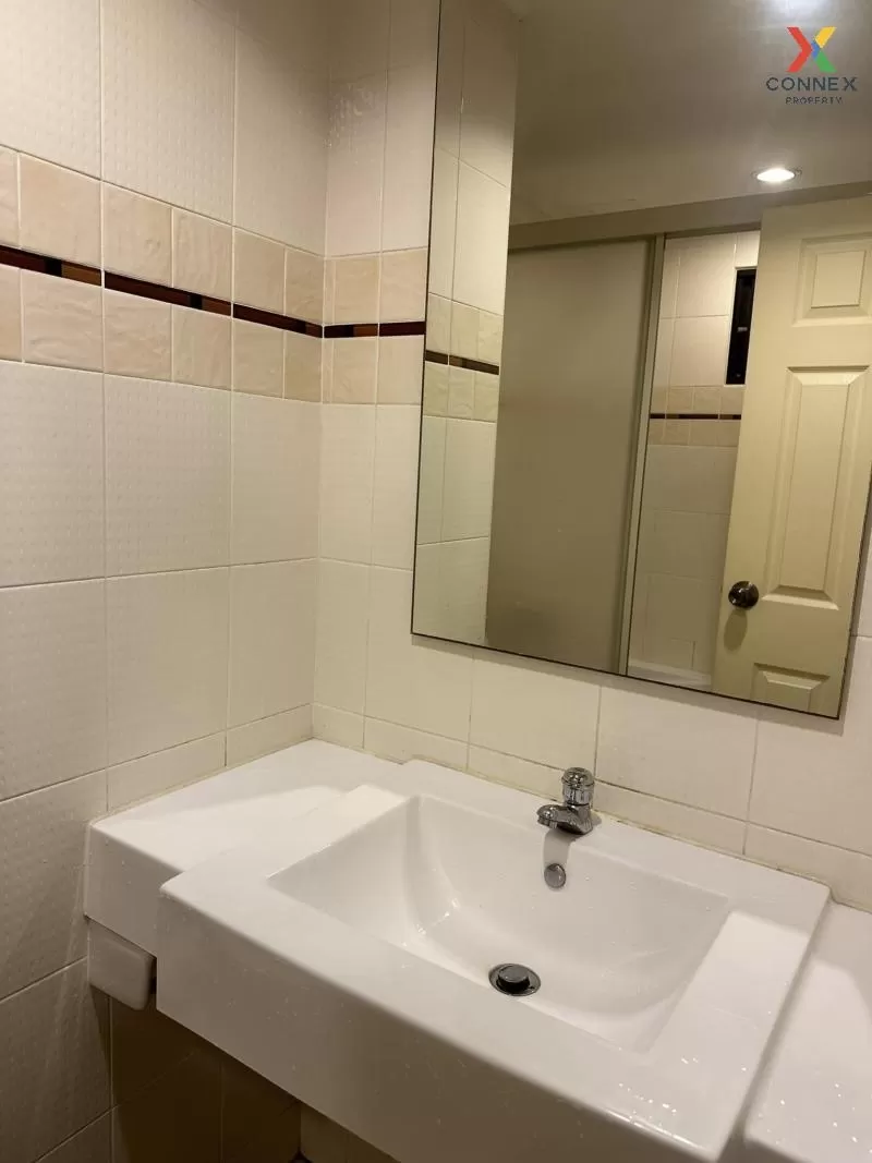 เช่าคอนโด  ลุมพินี เพลส รัชดา - ท่าพระ BTS-ตลาดพลู บุคคโล เขต ธนบ