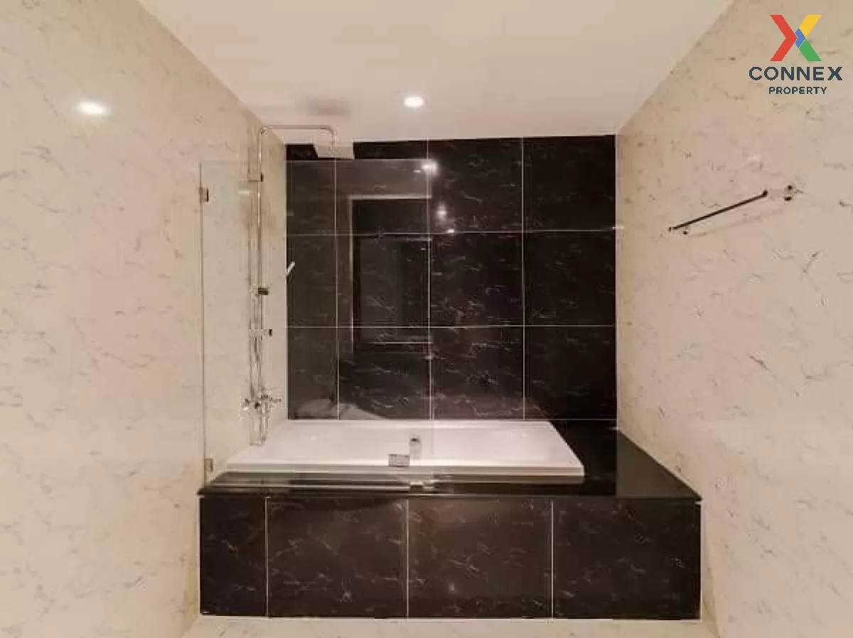 ขายคอนโด  สเตท ทาวเวอร์ BTS-สะพานตากสิน สีลม เขต บางรัก กรุงเทพ C ขายคอนโด  สเตท ทาวเวอร์ BTS-สะพานตากสิน สีลม เขต บางรัก กรุงเทพ C