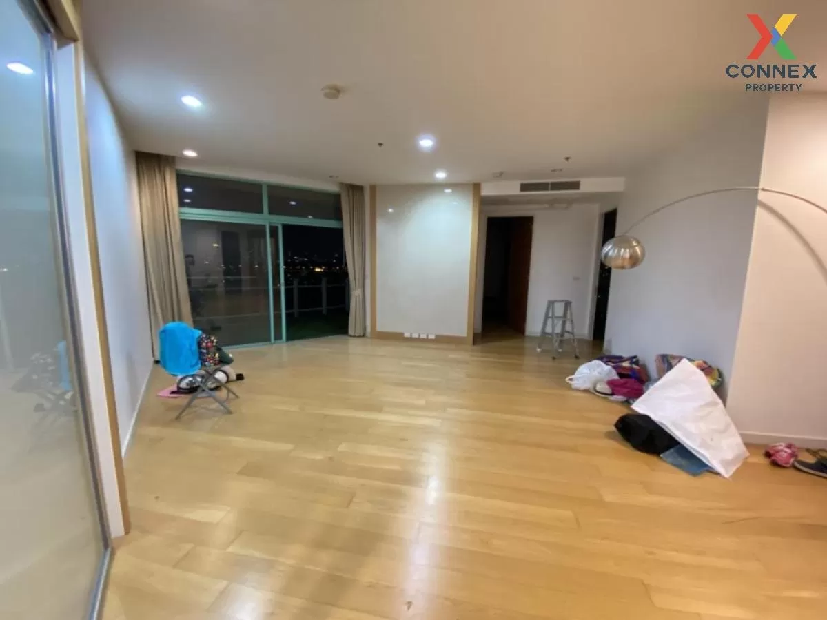 ขายคอนโด  ชาเทรียม ริเวอร์ไซด์ เรสซิเด้นท์ วัดพระยาไกร เขต บางคอแ