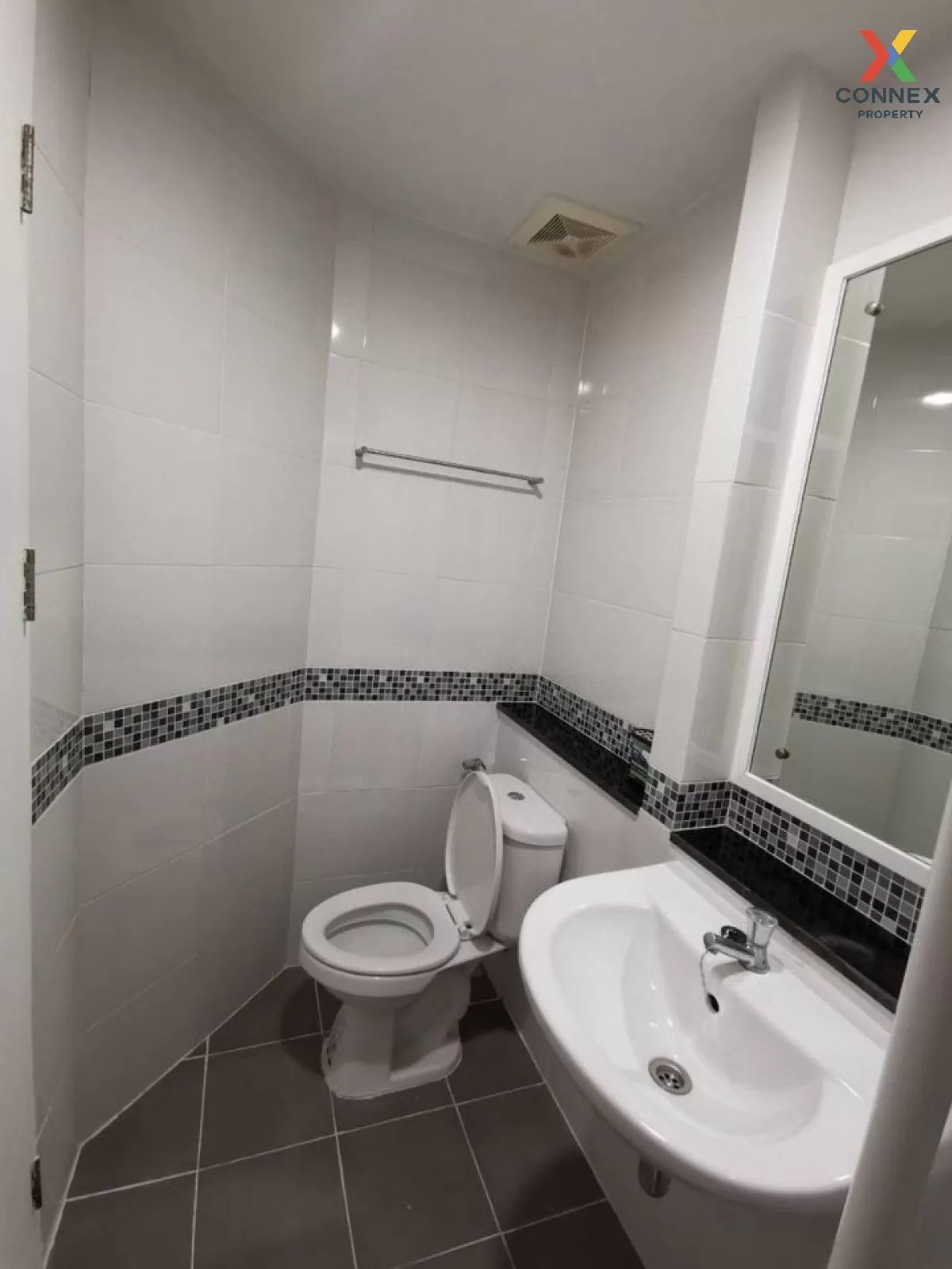 ขายคอนโด  น็อตติ้ง ฮิลล์ แบริ่ง BTS-แบริ่ง สำโรงเหนือ เขต ดอนเมือ