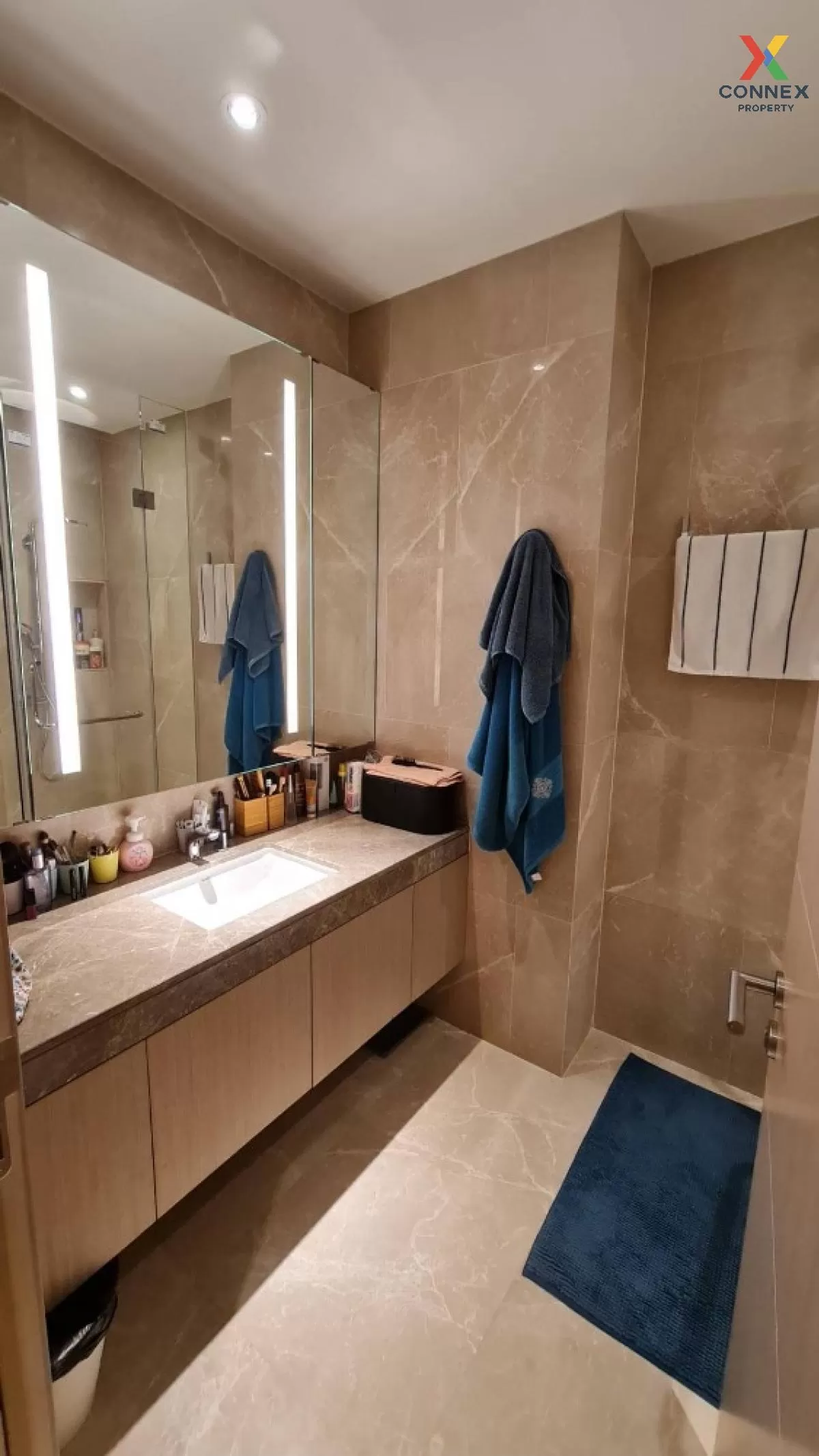 FOR RENT condo , Magnolias Waterfront Residences , Khlong Ton Sai