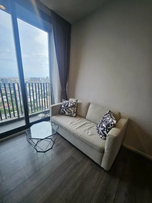 FOR RENT condo , Whizdom Essence , BTS-Punnawithi , Phra Khanong , Khlong Toei , Bangkok , CX-80048