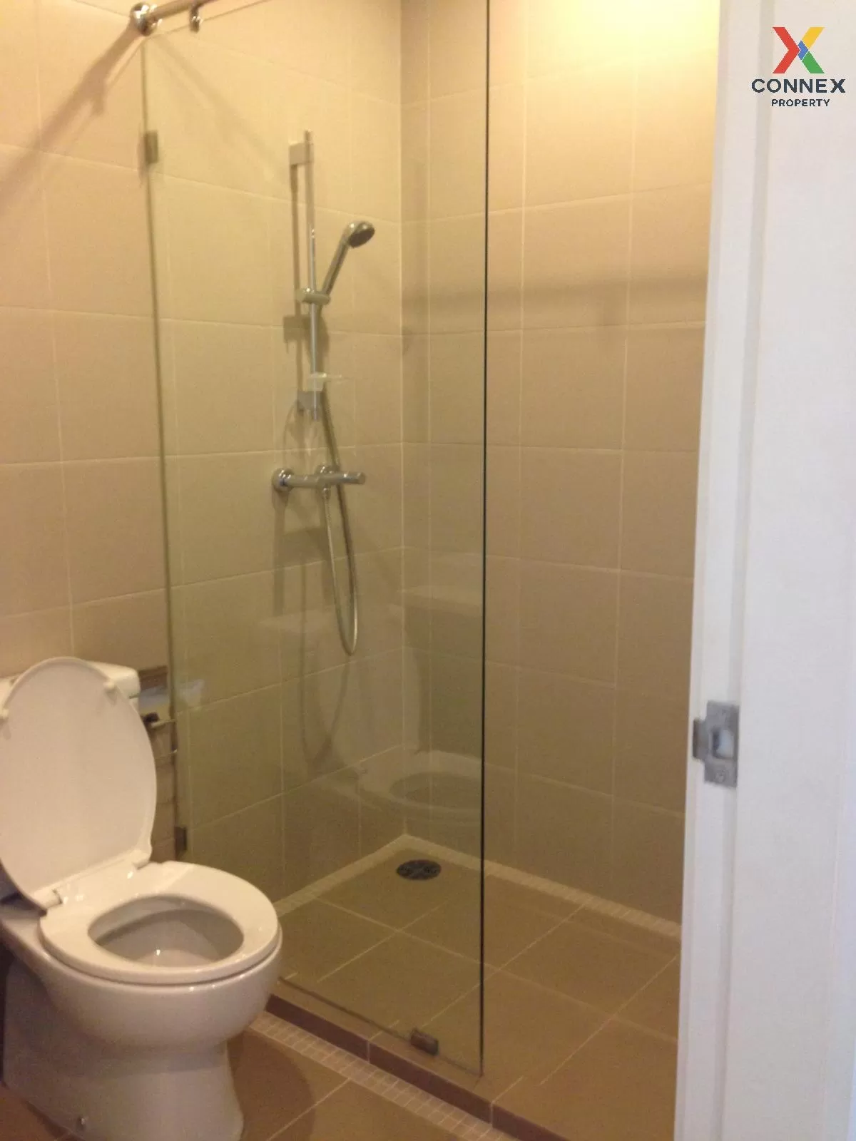 เช่าคอนโด  ไฮฟ์ สาทร BTS-กรุงธนบุรี คลองต้นไทร เขต คลองสาน กรุงเท