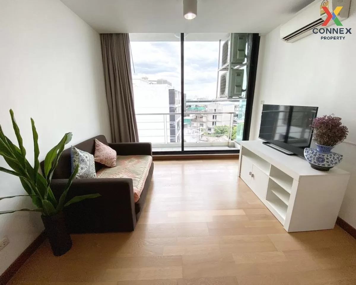 FOR RENT condo , Bangkok Feliz Sukhumvit 69 , BTS-Phra Khanong ,  1