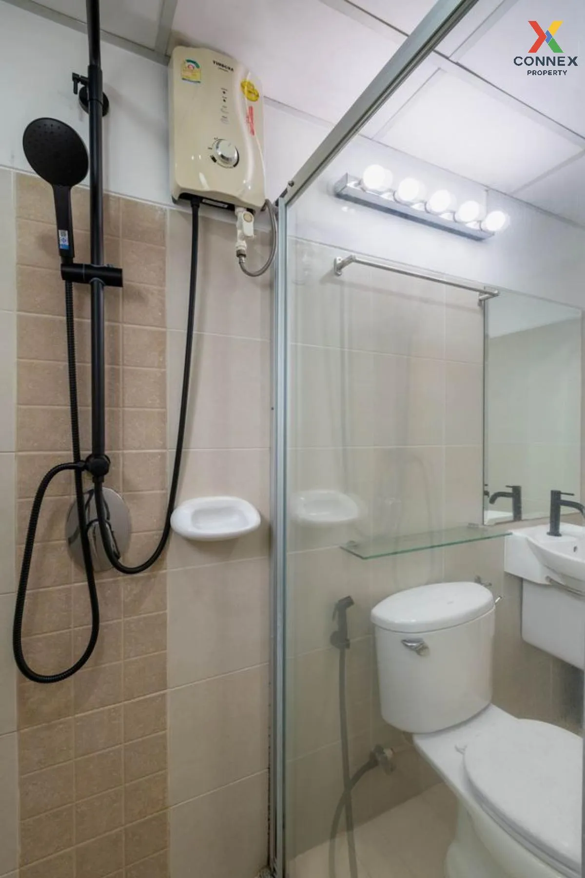 FOR RENT condo , Supalai Park Ekamai - Thonglor , BTS-Ekkamai , B