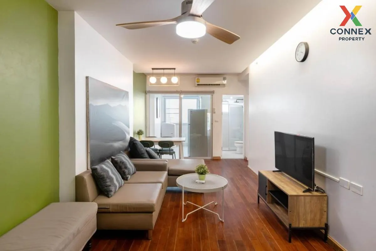 เช่าคอนโด  ศุภาลัย ปาร์ค เอกมัย - ทองหล่อ BTS-เอกมัย บางกะปิ เขต  1