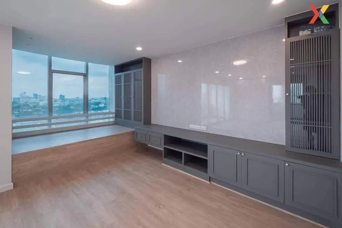 ขายคอนโด  สาริน เพลส วิวสวย ชั้นสูง รีโนเวทใหม่ BTS-รัชโยธิน ลาดย 2