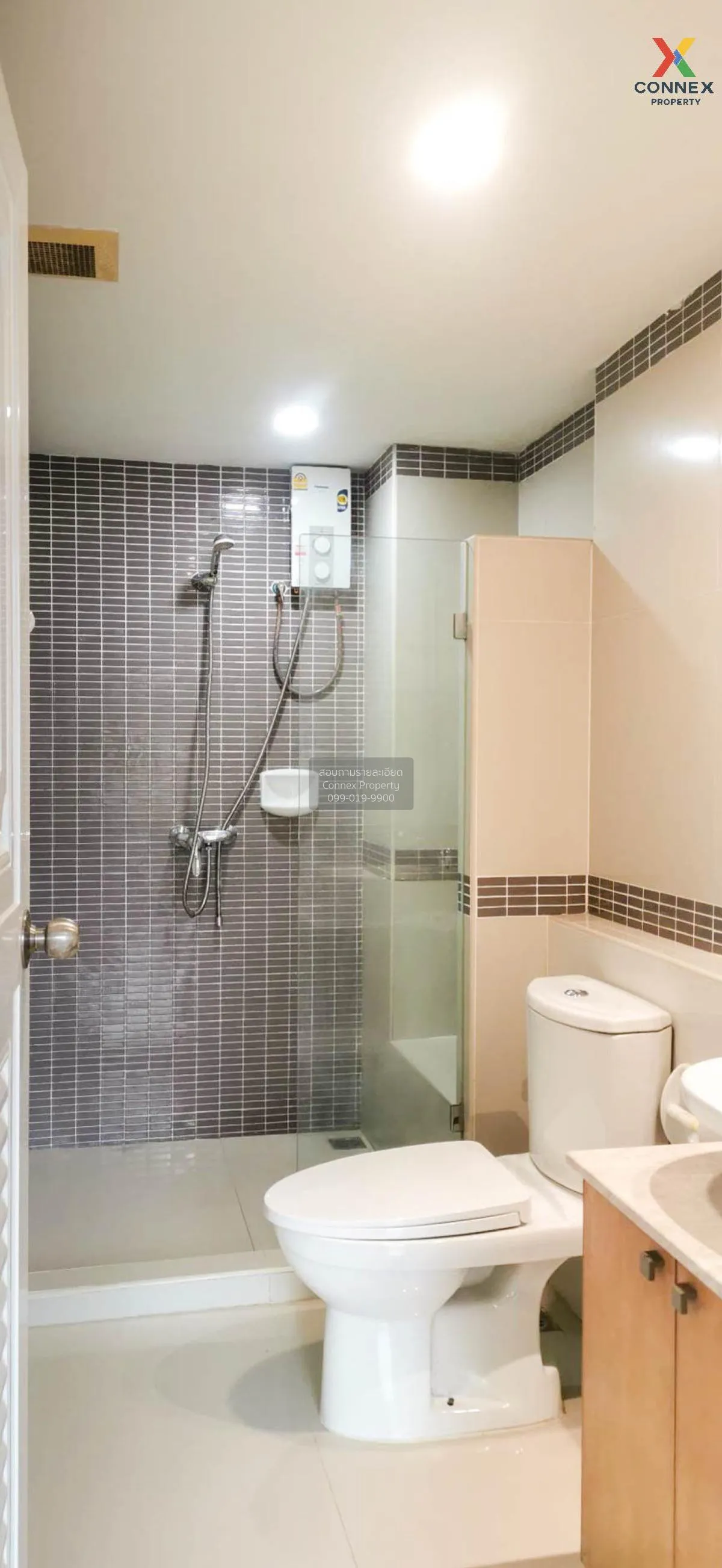 FOR SALE condo , The Next Ladprao , Sam Saen Nok , Huai Khwang , 