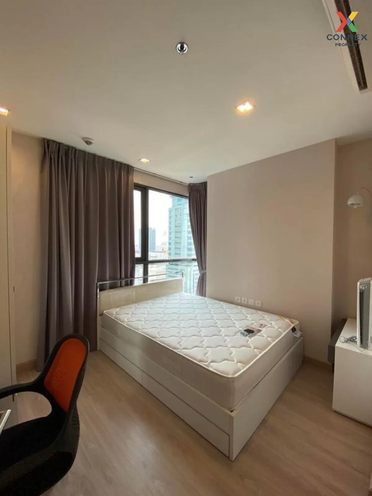 FOR RENT condo , Ideo Mobi Phayathai , BTS-Phaya Thai , Thung Pha 4