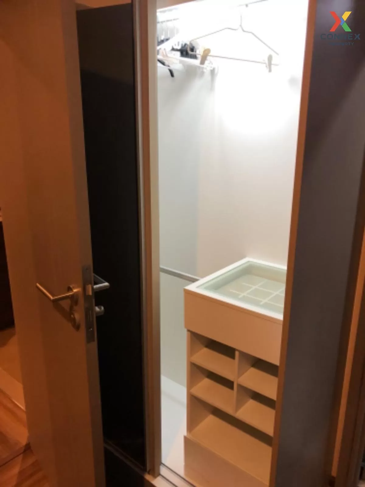 FOR SALE condo , TEAL Sathorn - Taksin , BTS-Wongwian Yai , Samre