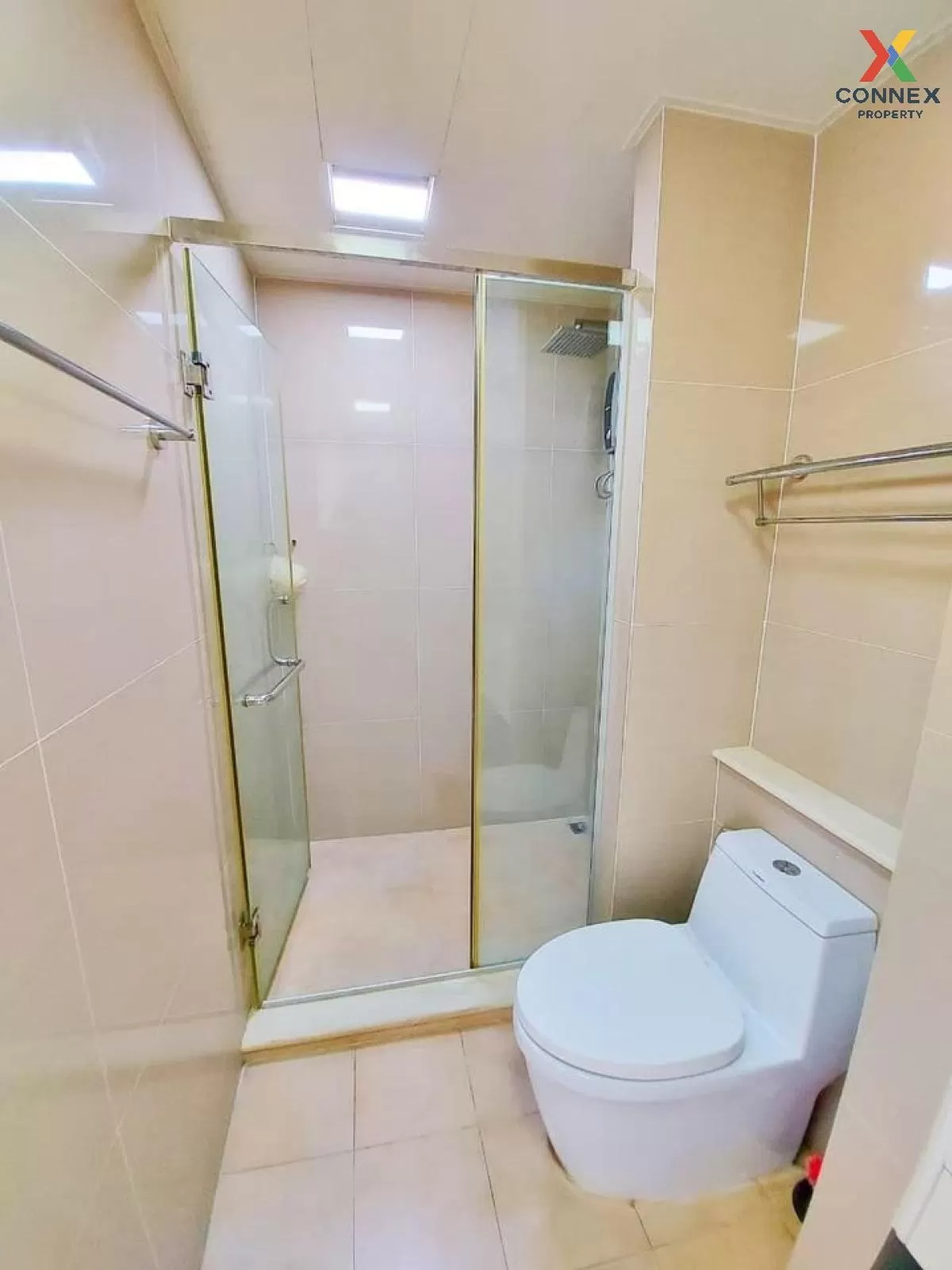 FOR SALE condo , TC Green Rama 9 , MRT-Phra Ram 9 , Huai Khwang ,