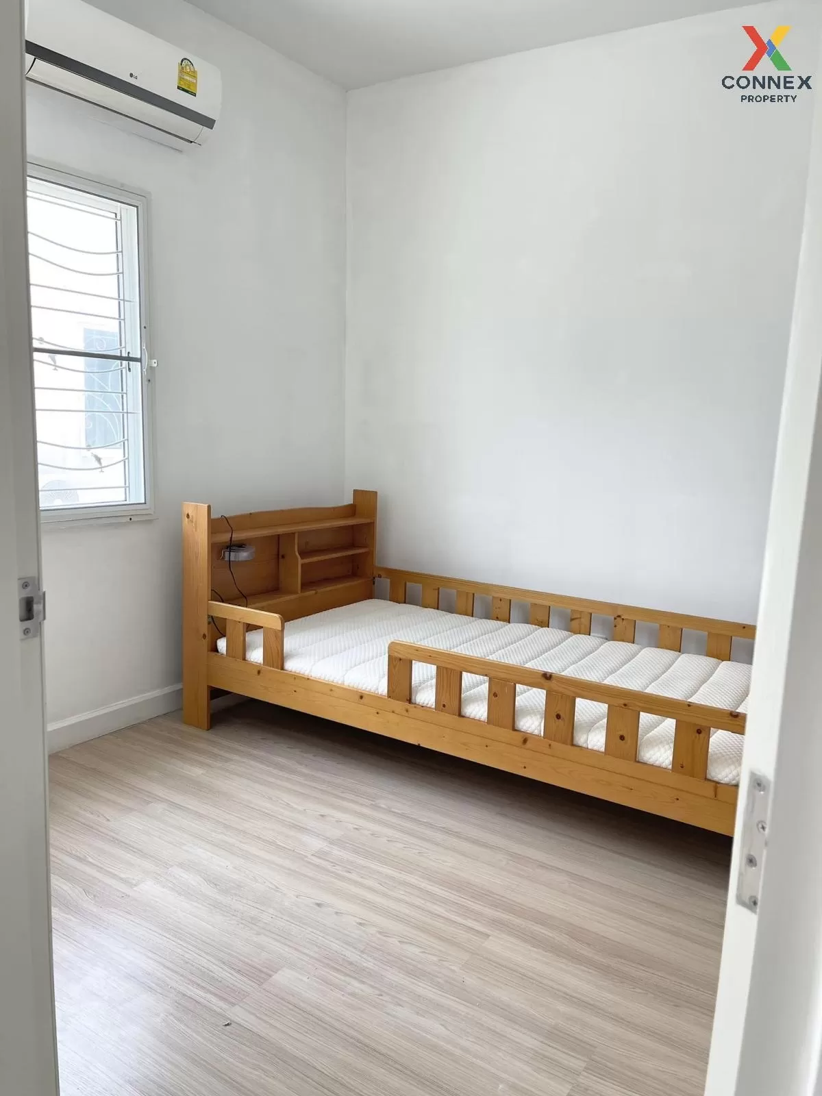 FOR SALE townhome , Bless Ville Ramintra 117 , Min Buri , Min Bur