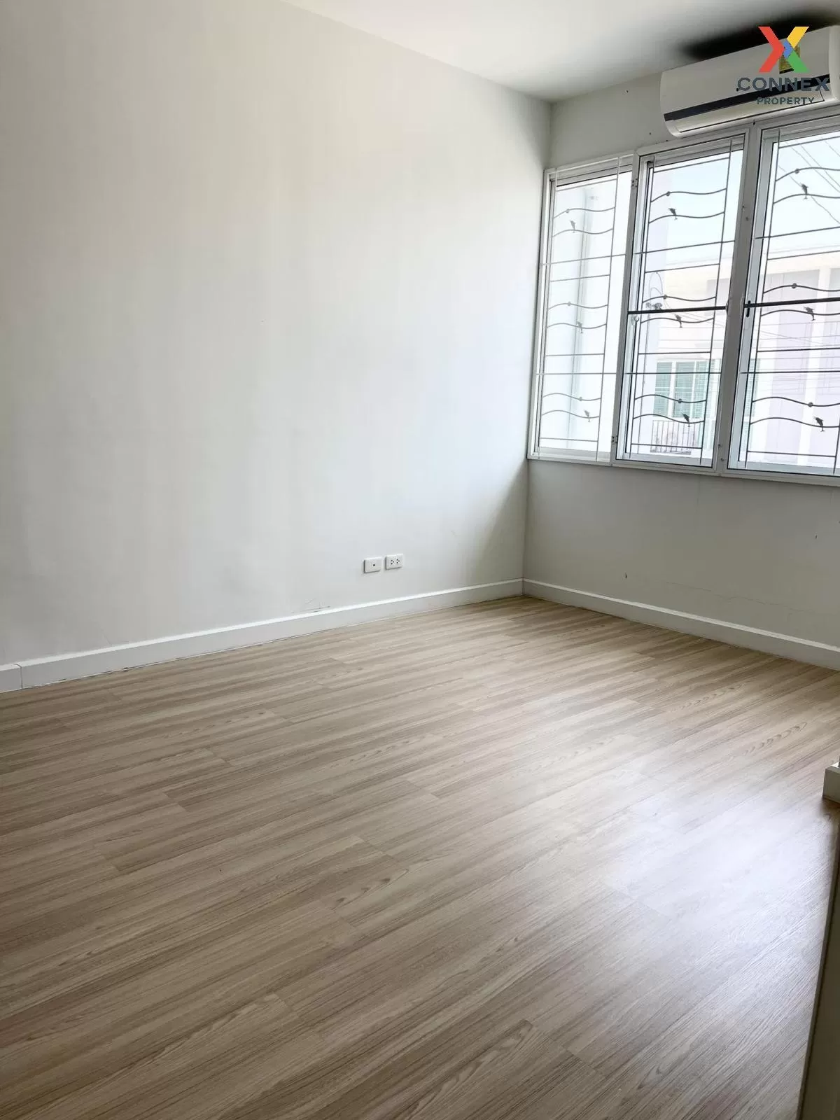 FOR SALE townhome , Bless Ville Ramintra 117 , Min Buri , Min Bur