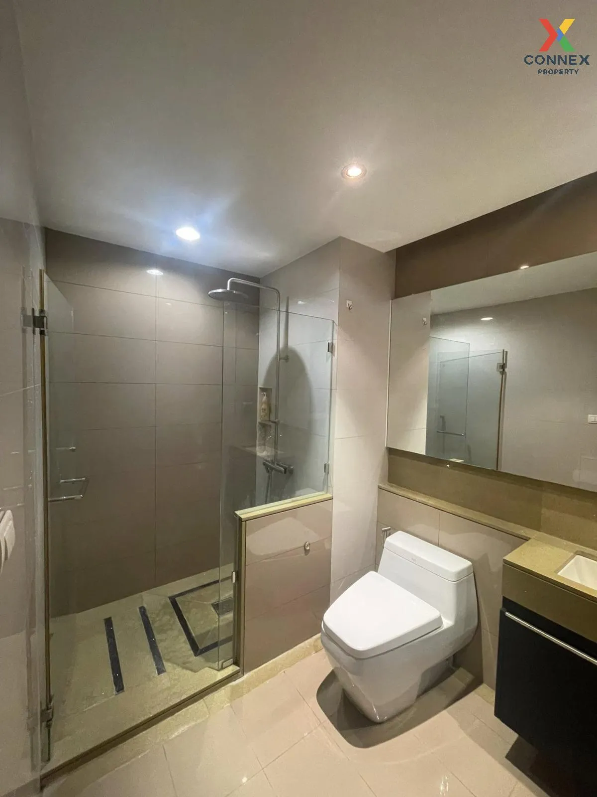 FOR RENT condo , The Address Pathumwan , BTS-Ratchathewi , Thanon