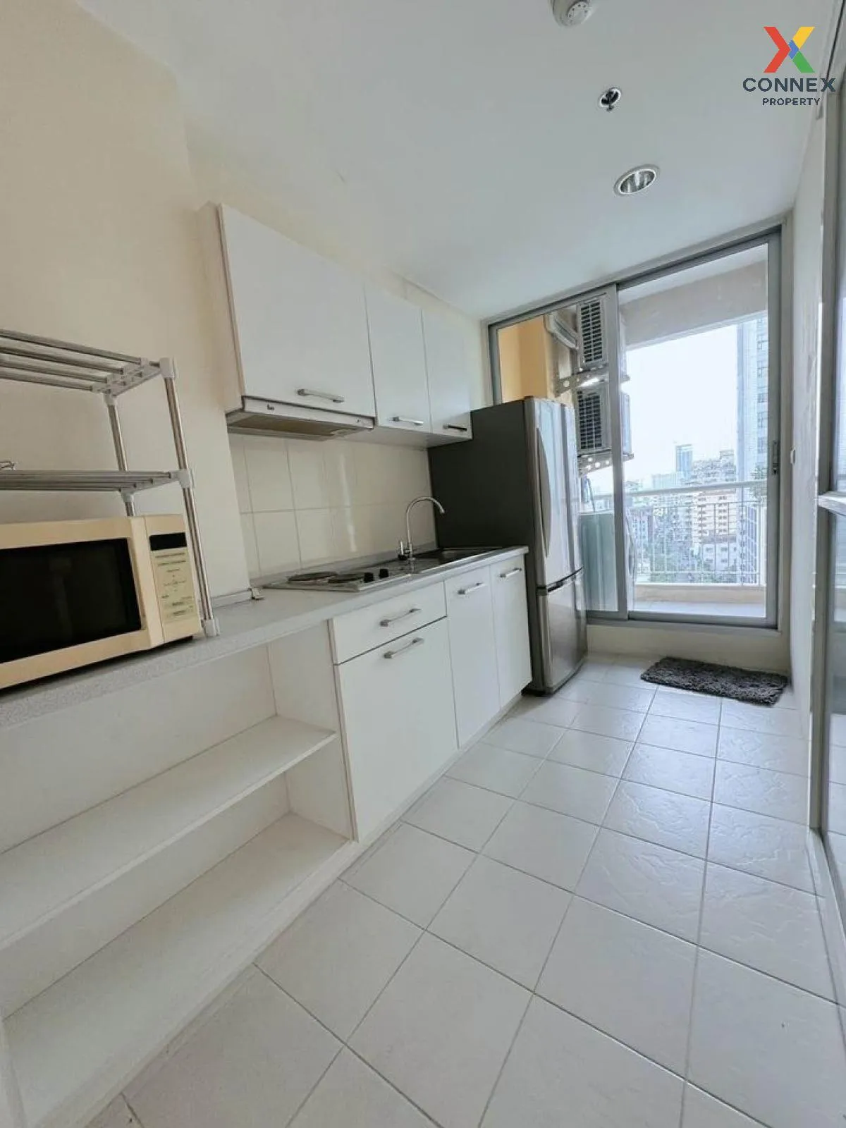 ขายคอนโด  \nไลฟ์ แอท พหลฯ - อารีย์ BTS-สะพานควาย สามเสนใน เขต พญา ขายคอนโด  \nไลฟ์ แอท พหลฯ - อารีย์ BTS-สะพานควาย สามเสนใน เขต พญา 4