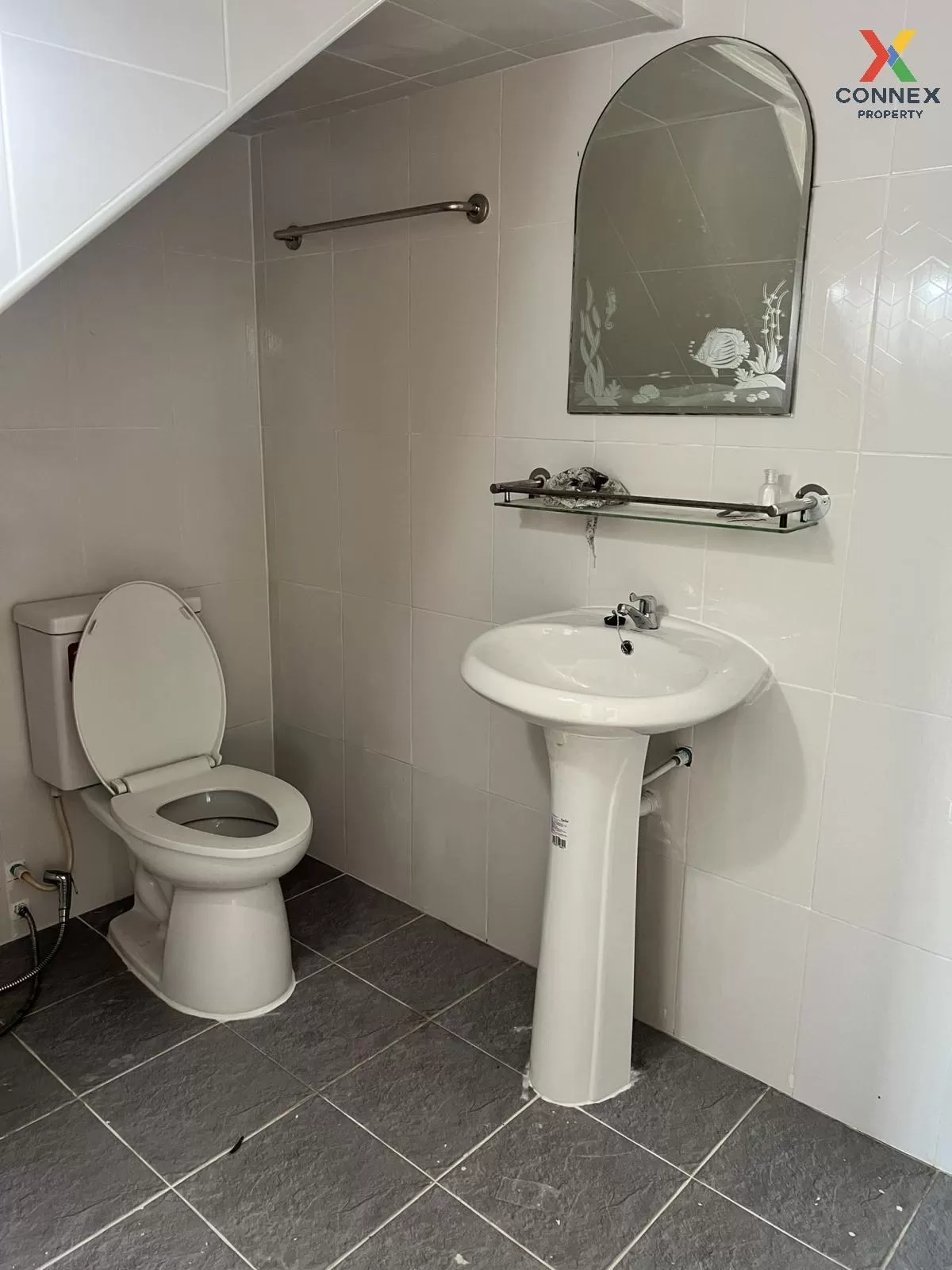 ขายทาวน์โฮม  เฟื่องฟ้าวิลล่า โครงการ 17 เฟส 4  ห้องมุม แพรกษา เมื