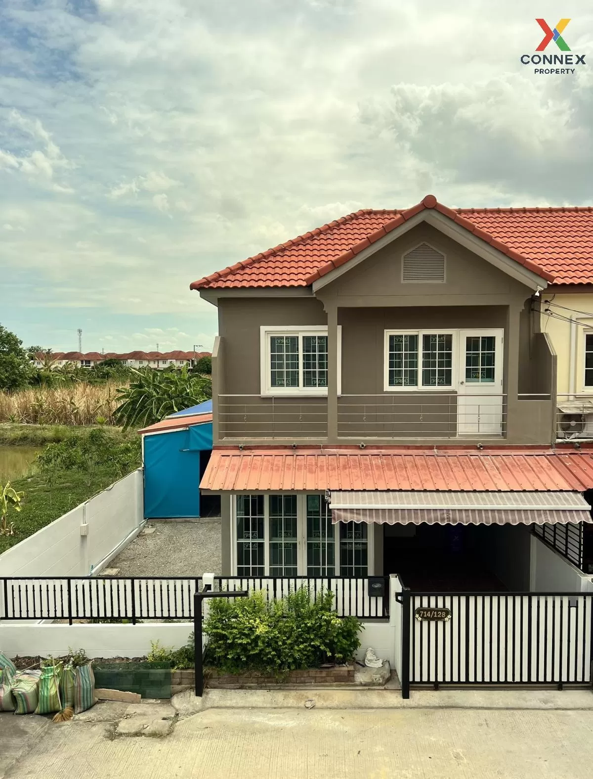 ขายทาวน์โฮม  เฟื่องฟ้าวิลล่า โครงการ 17 เฟส 4  ห้องมุม แพรกษา เมื 2