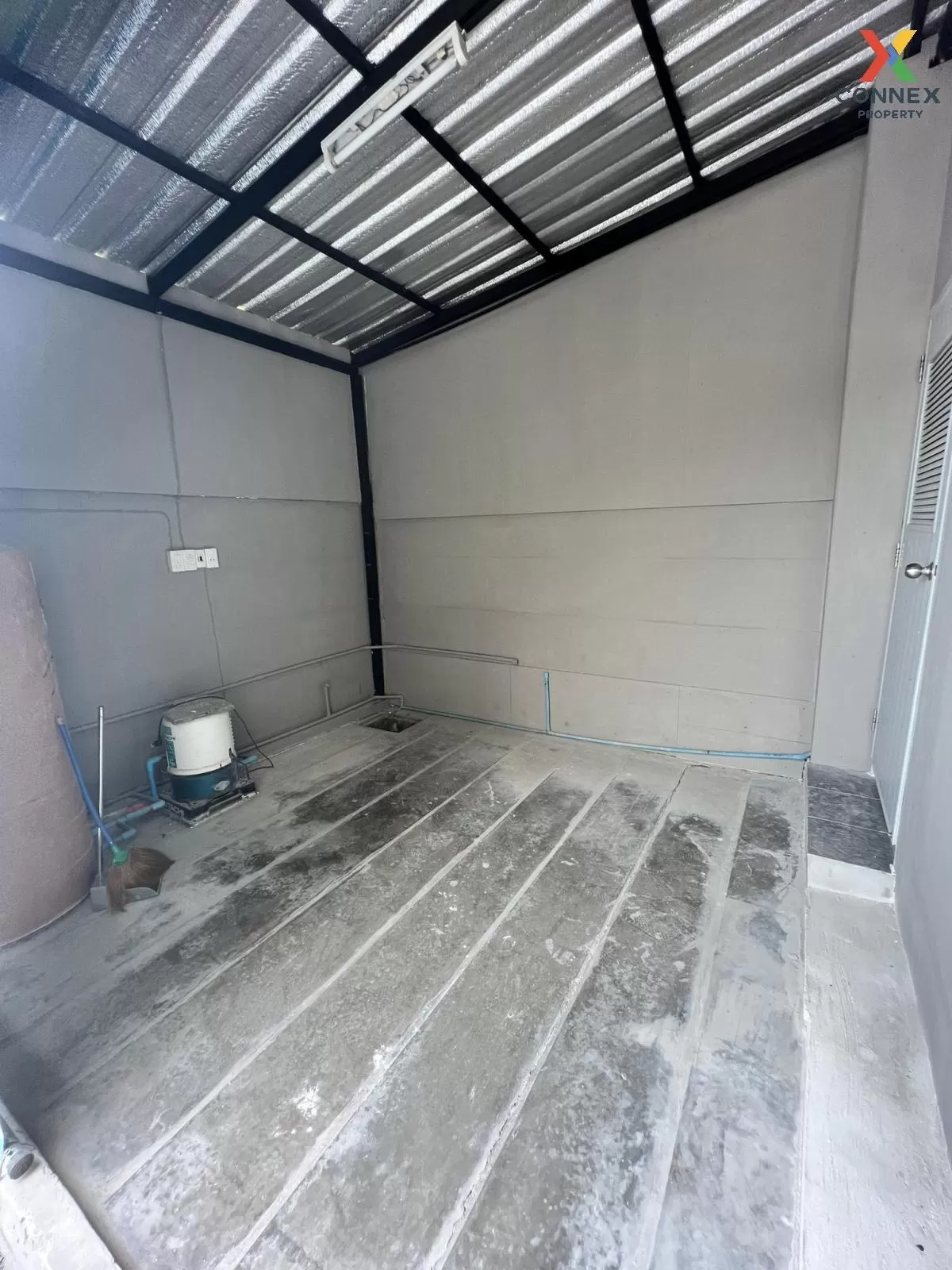 ขายทาวน์โฮม  เฟื่องฟ้าวิลล่า โครงการ 17 เฟส 4  ห้องมุม แพรกษา เมื