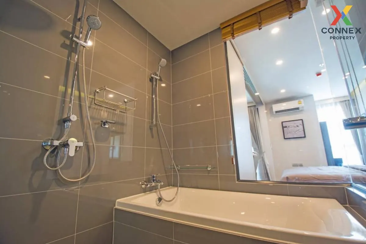 FOR SALE condo , Q Chidlom - Phetchaburi , high floor , BTS-Chit  FOR SALE condo , Q Chidlom - Phetchaburi , high floor , BTS-Chit