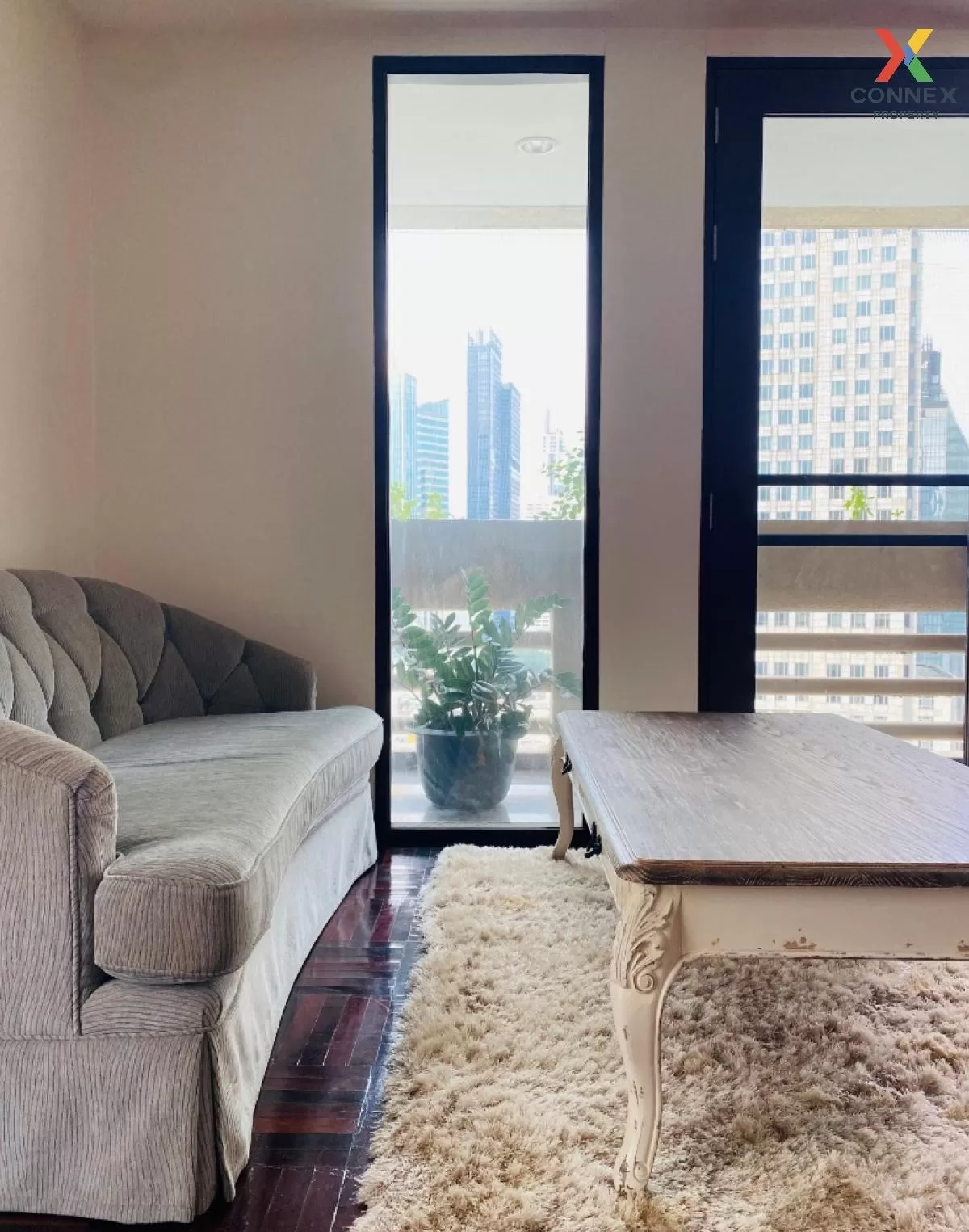 FOR RENT condo , CITY LAKE TOWER SUKHUMVIT 16 , Khlong Toei Nuea  2
