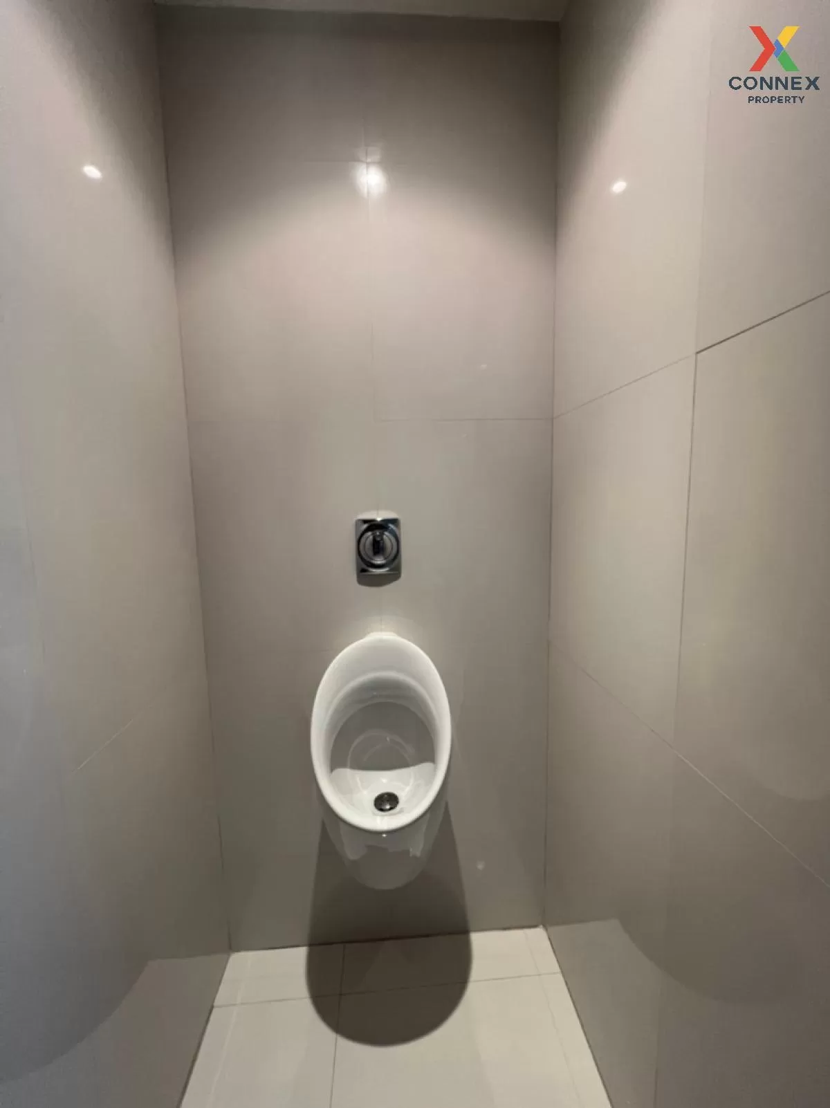 FOR RENT condo , CITY LAKE TOWER SUKHUMVIT 16 , Khlong Toei Nuea 