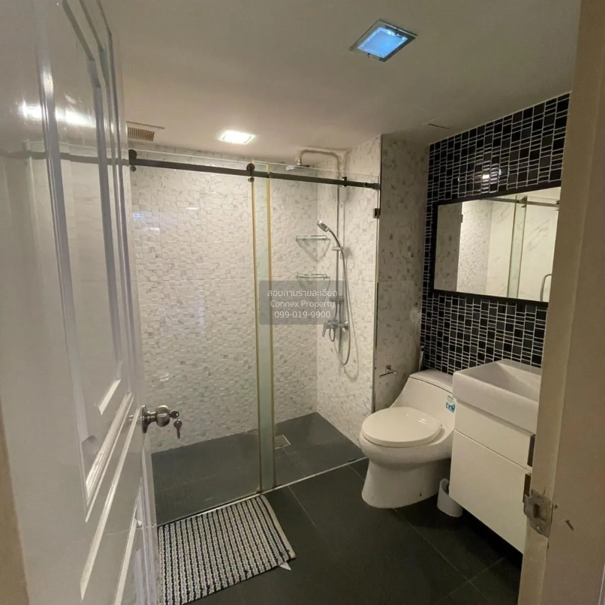 ขายคอนโด  ลุมพินี เพลส นราธิวาส 24 BTS-ช่องนนทรี ช่องนนทรี เขต ยา