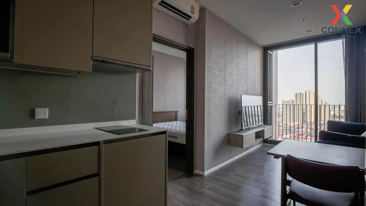 FOR RENT condo , Whizdom Essence , BTS-Punnawithi , Phra Khanong 