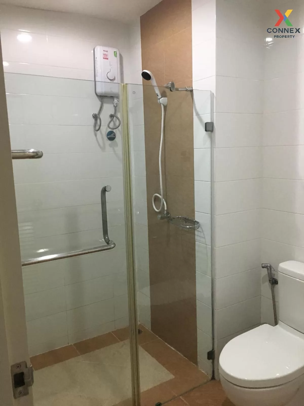 FOR RENT condo , The Complete Rajprarop , BTS-Victory Monument , 