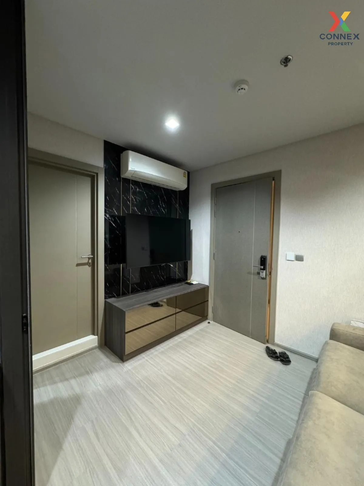 FOR RENT condo , Life Asoke - Rama 9 , MRT-Phra Ram 9 , Makkasan  2