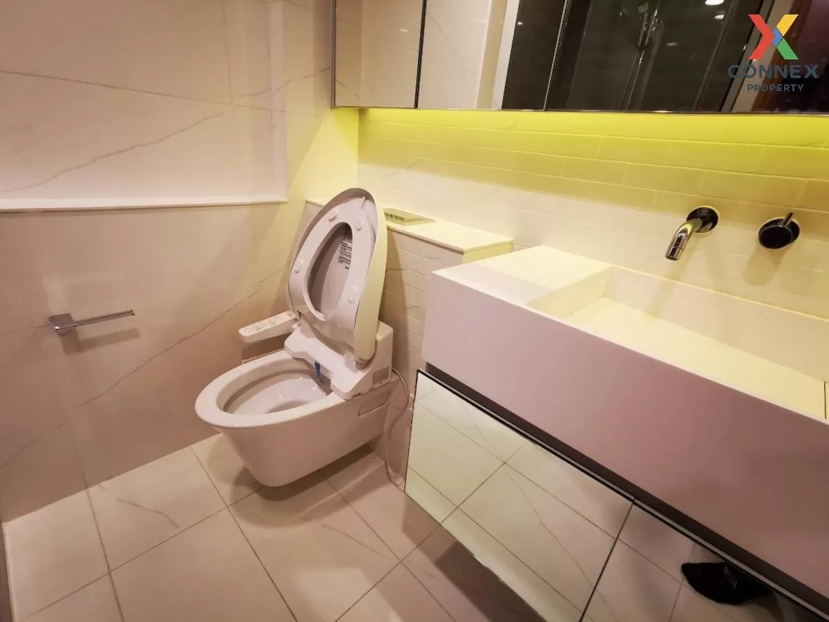 เช่าคอนโด  ไซมิส เอ๊กซ์คลูซีพ สุขุมวิท 31 ดูเพล็กซ์ BTS-พร้อมพงษ์