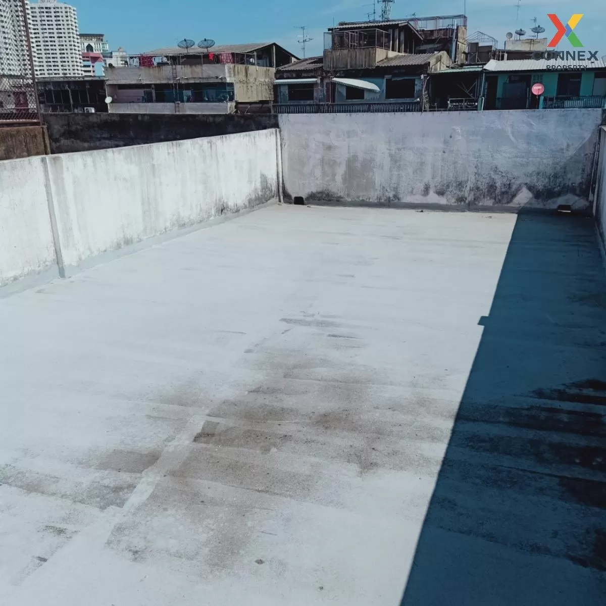 FOR SALE commercial building , Hua Mak , Bang Kapi , Bangkok , CX