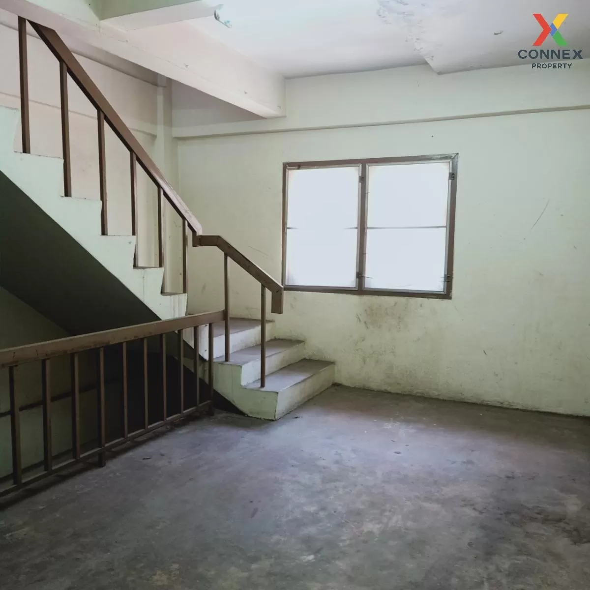 FOR SALE commercial building , Hua Mak , Bang Kapi , Bangkok , CX