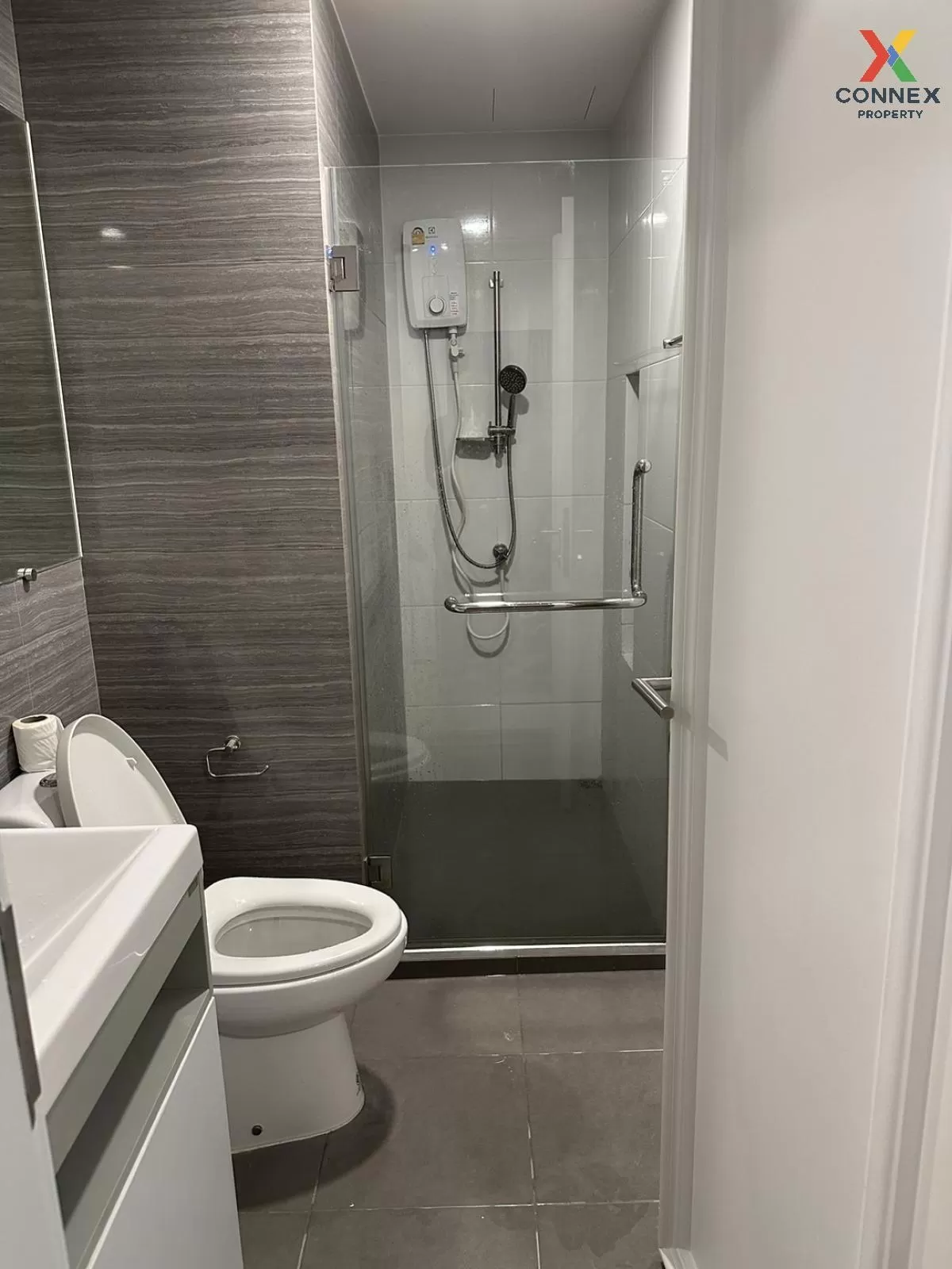 FOR RENT condo , Knightsbridge Phaholyothin Interchange , BTS-Wat